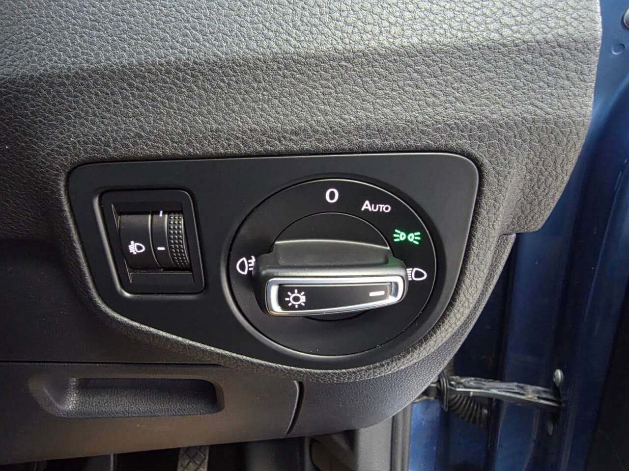 2016 VOLKSWAGEN GOLF SV 2016 VOLKSWAGEN GOLF SV