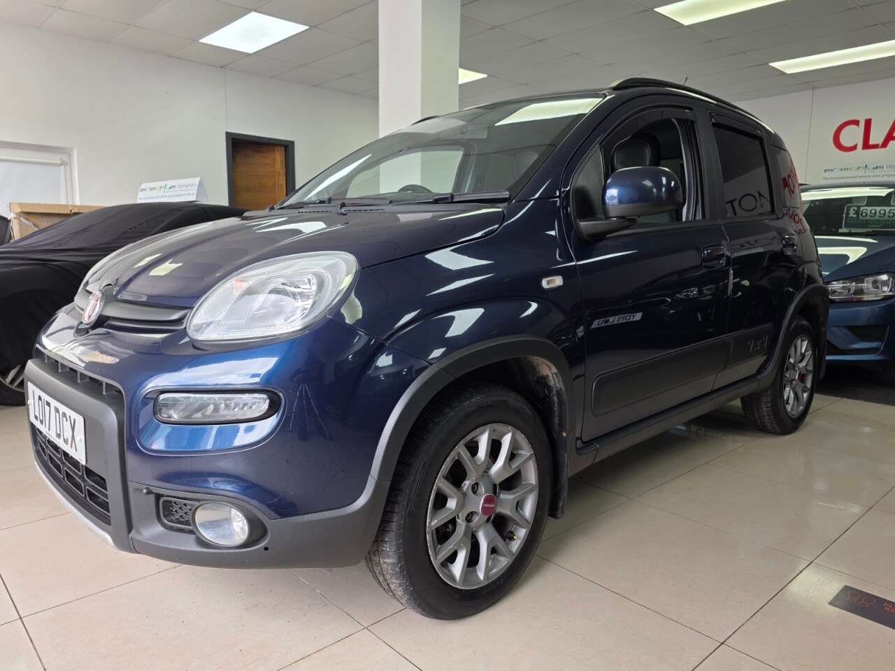 A 2017 FIAT PANDA 1.3 MultiJet 4x4 Hatchback 5dr Diesel Manual Euro 6+ SERVICE STAMPS+PARKING A 2017 FIAT PANDA 1.3 MultiJet 4x4 Hatchback 5dr Diesel Manual Euro 6+ SERVICE STAMPS+PARKING