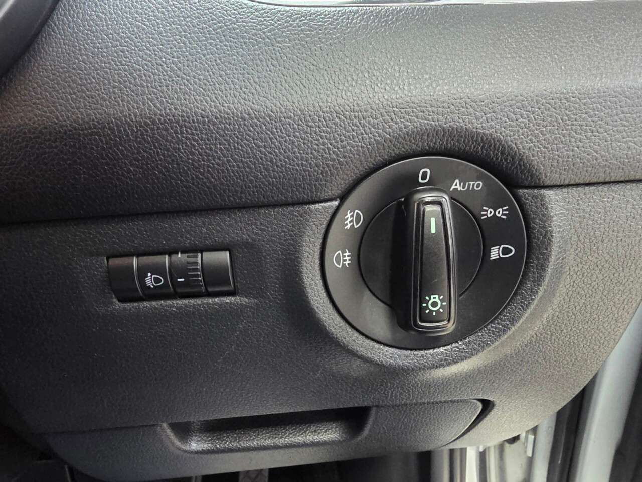 2015 SKODA OCTAVIA 2015 SKODA OCTAVIA