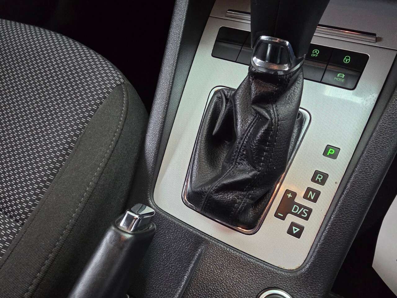 2015 SKODA OCTAVIA 2015 SKODA OCTAVIA