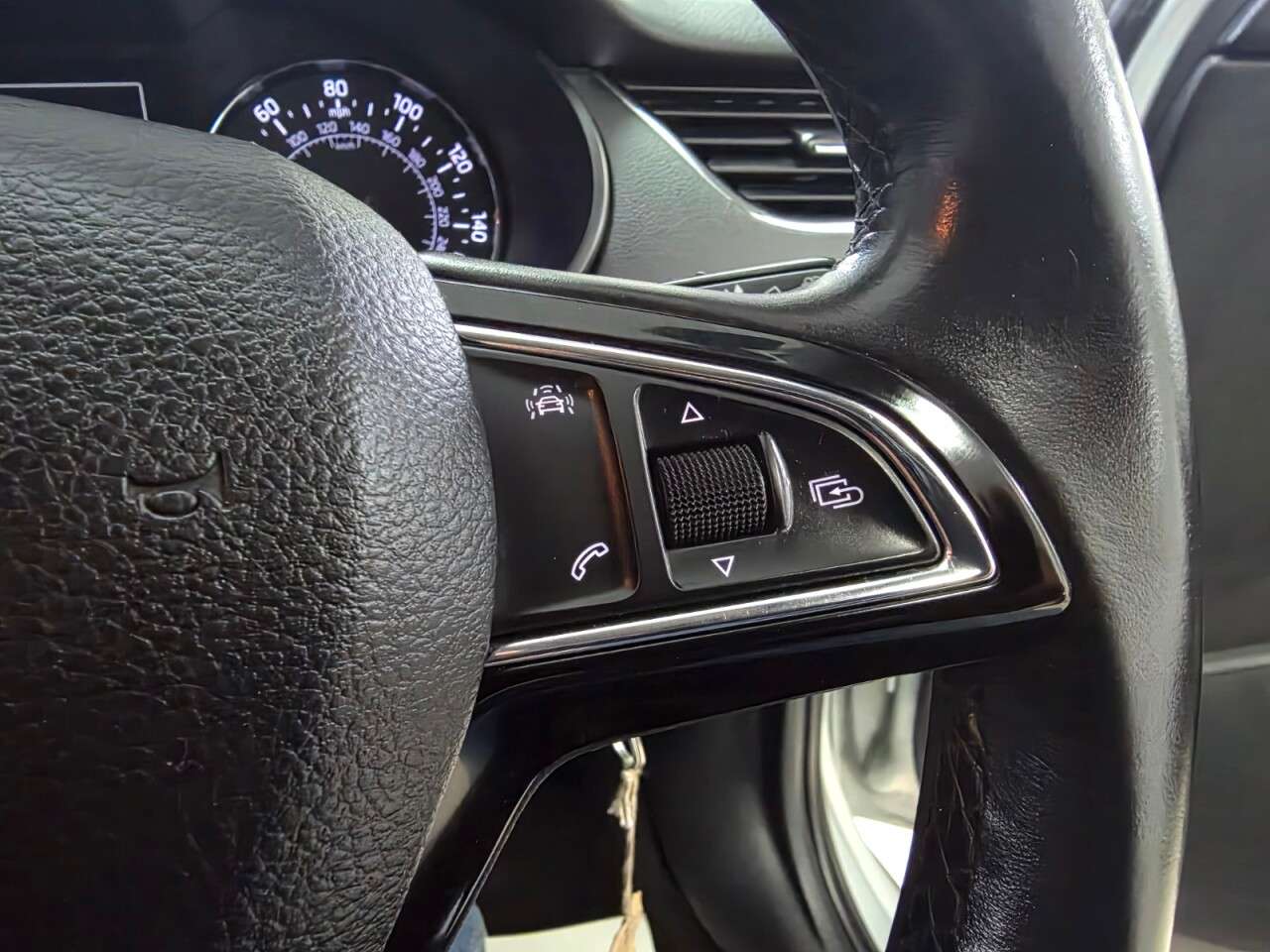 2015 SKODA OCTAVIA 2015 SKODA OCTAVIA