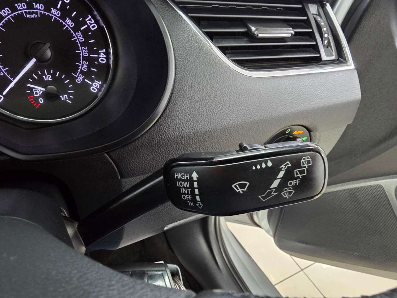 2015 SKODA OCTAVIA 2015 SKODA OCTAVIA