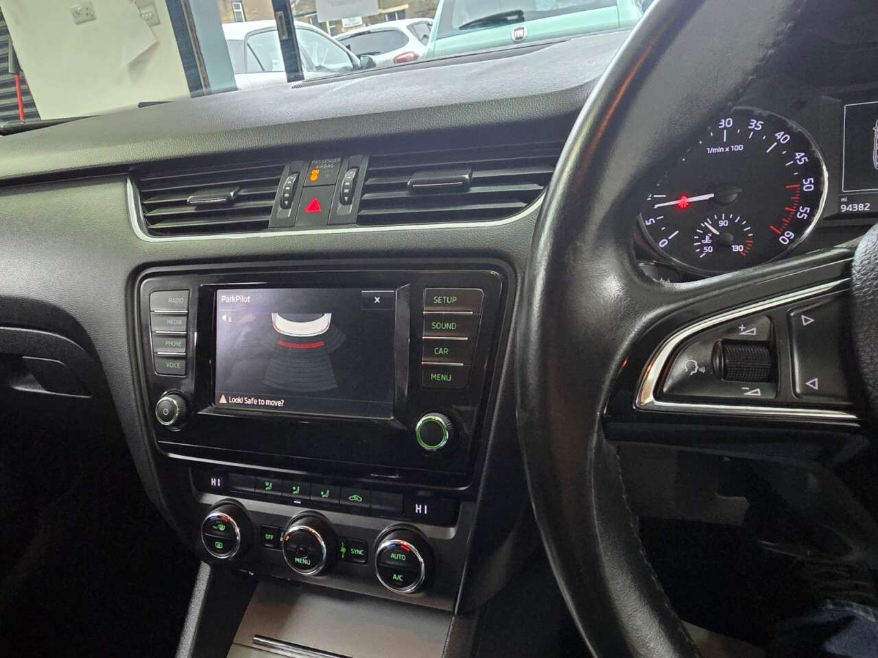 2015 SKODA OCTAVIA 2015 SKODA OCTAVIA