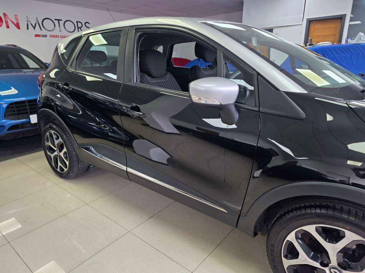 2017 RENAULT CAPTUR 2017 RENAULT CAPTUR