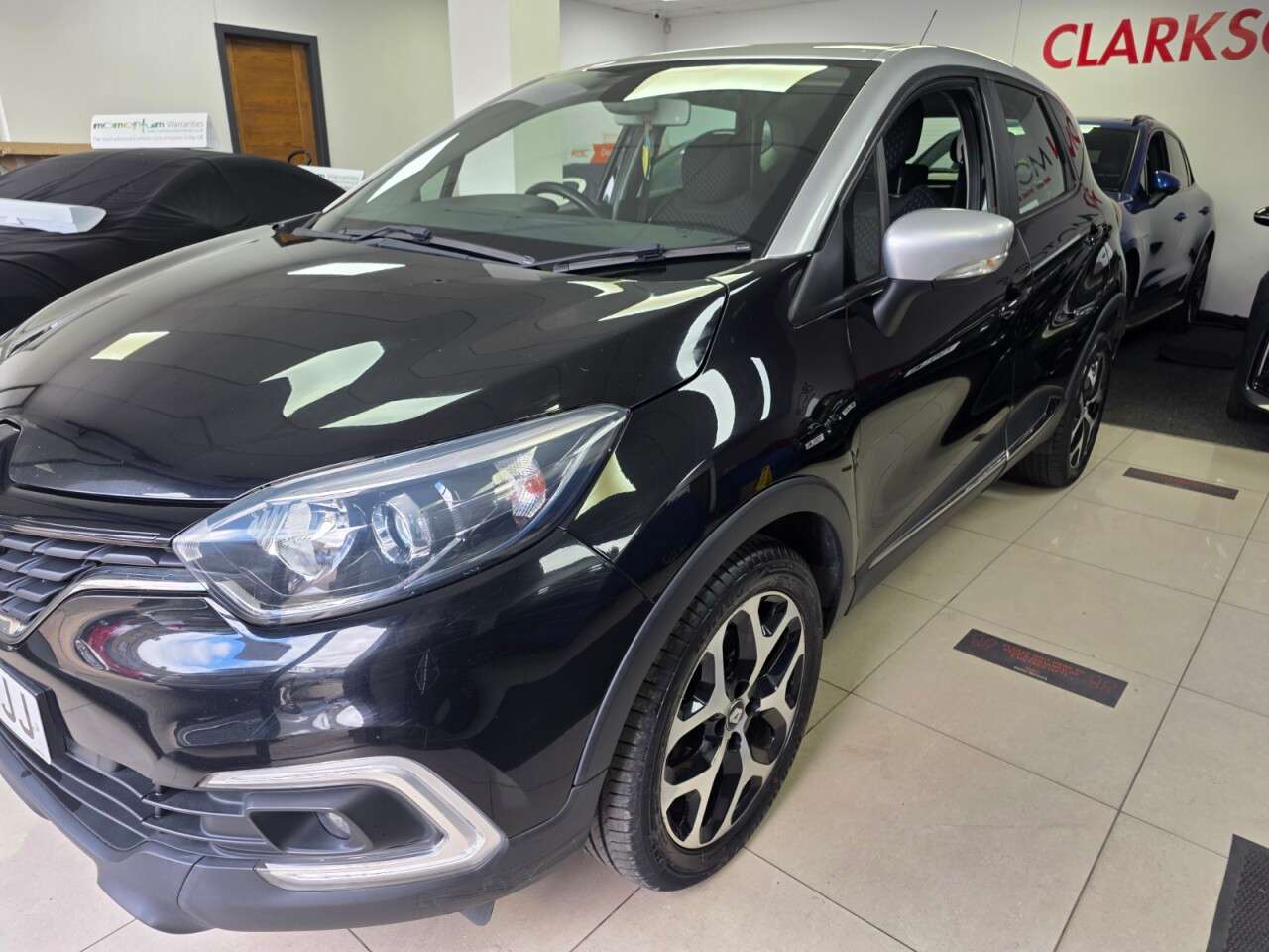 2017 RENAULT CAPTUR 2017 RENAULT CAPTUR