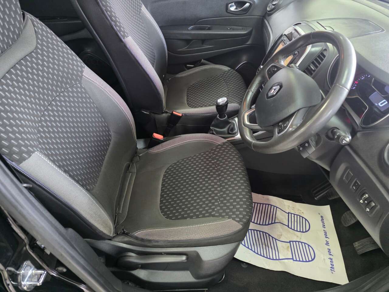 2017 RENAULT CAPTUR 2017 RENAULT CAPTUR