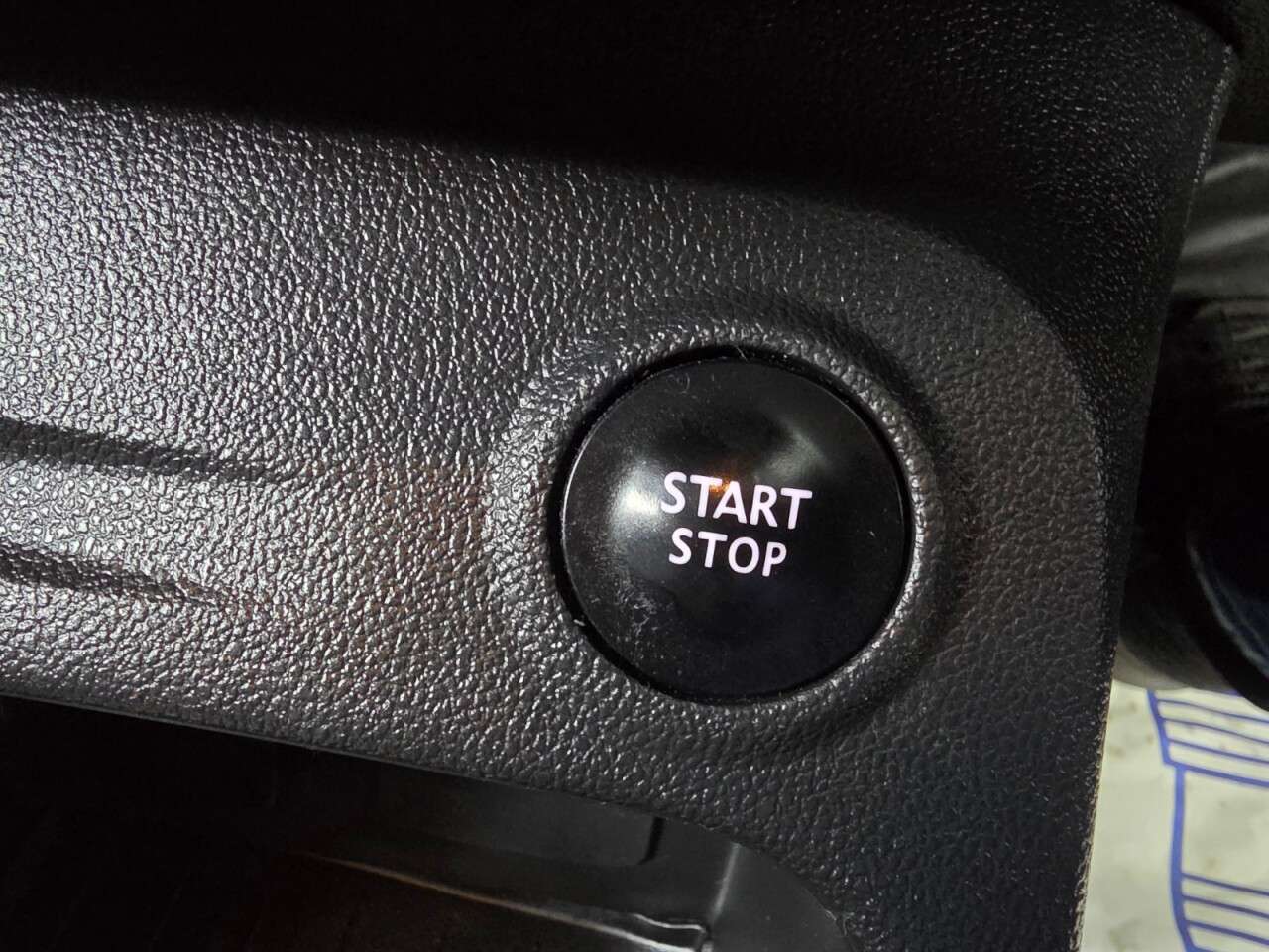 2017 RENAULT CAPTUR 2017 RENAULT CAPTUR