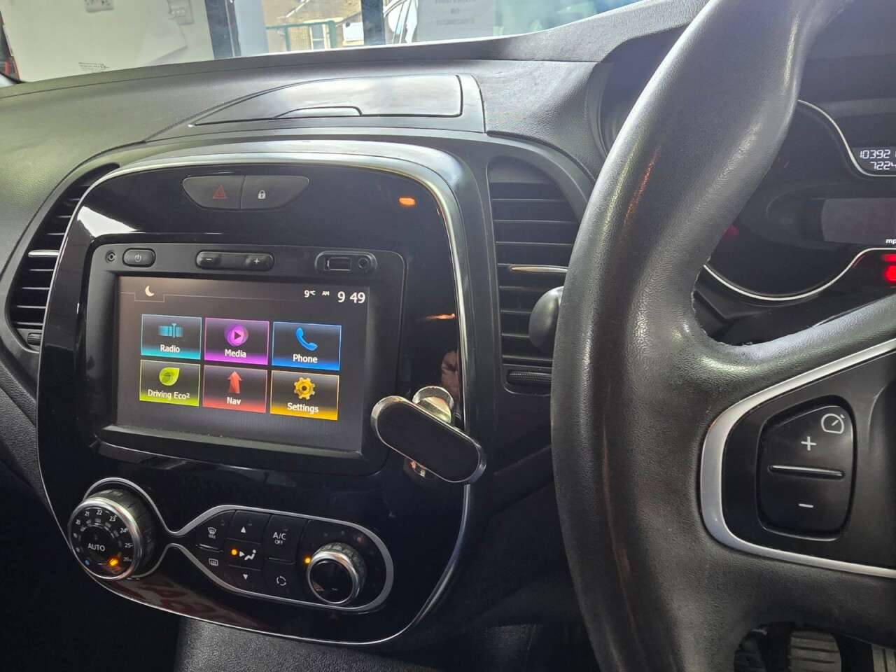 2017 RENAULT CAPTUR 2017 RENAULT CAPTUR