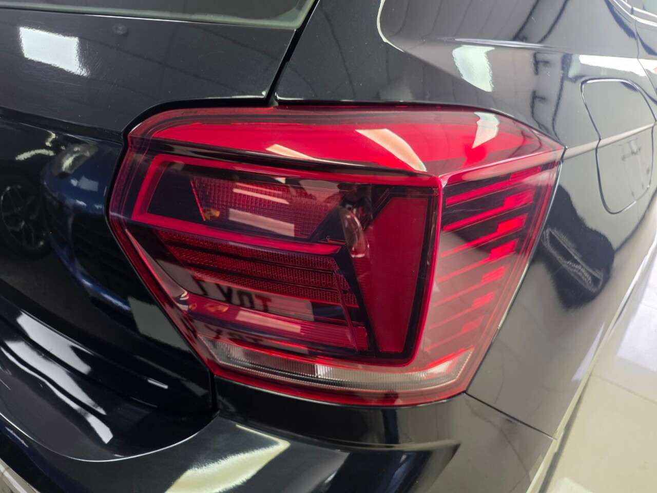 2019 VOLKSWAGEN POLO 2019 VOLKSWAGEN POLO