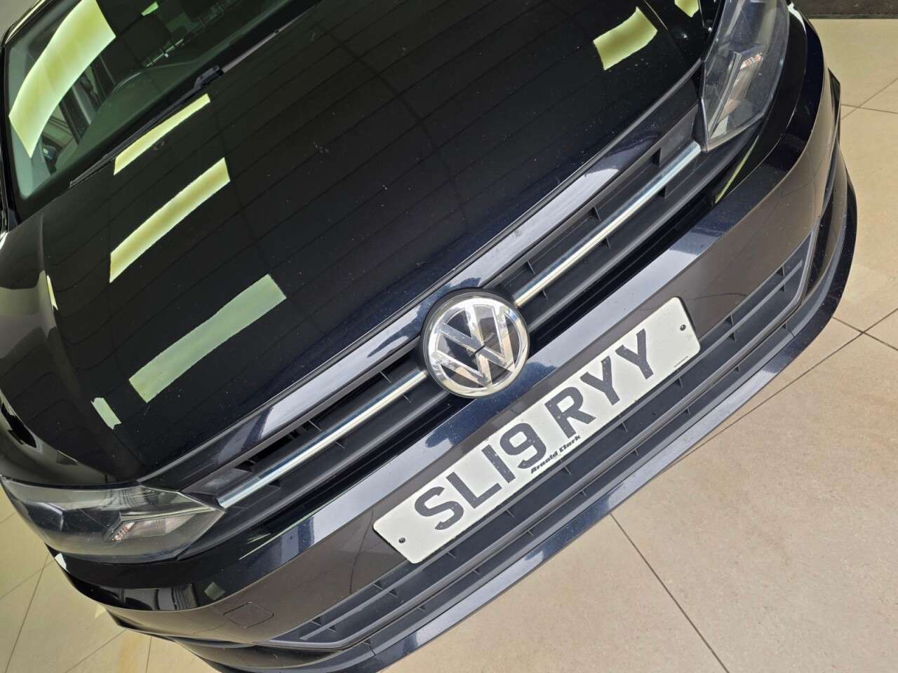 2019 VOLKSWAGEN POLO 2019 VOLKSWAGEN POLO