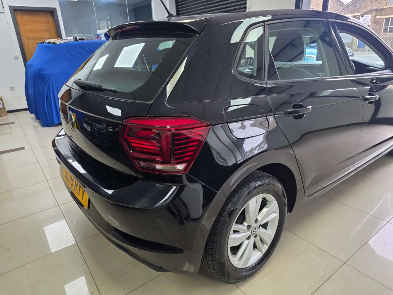 2019 VOLKSWAGEN POLO 2019 VOLKSWAGEN POLO