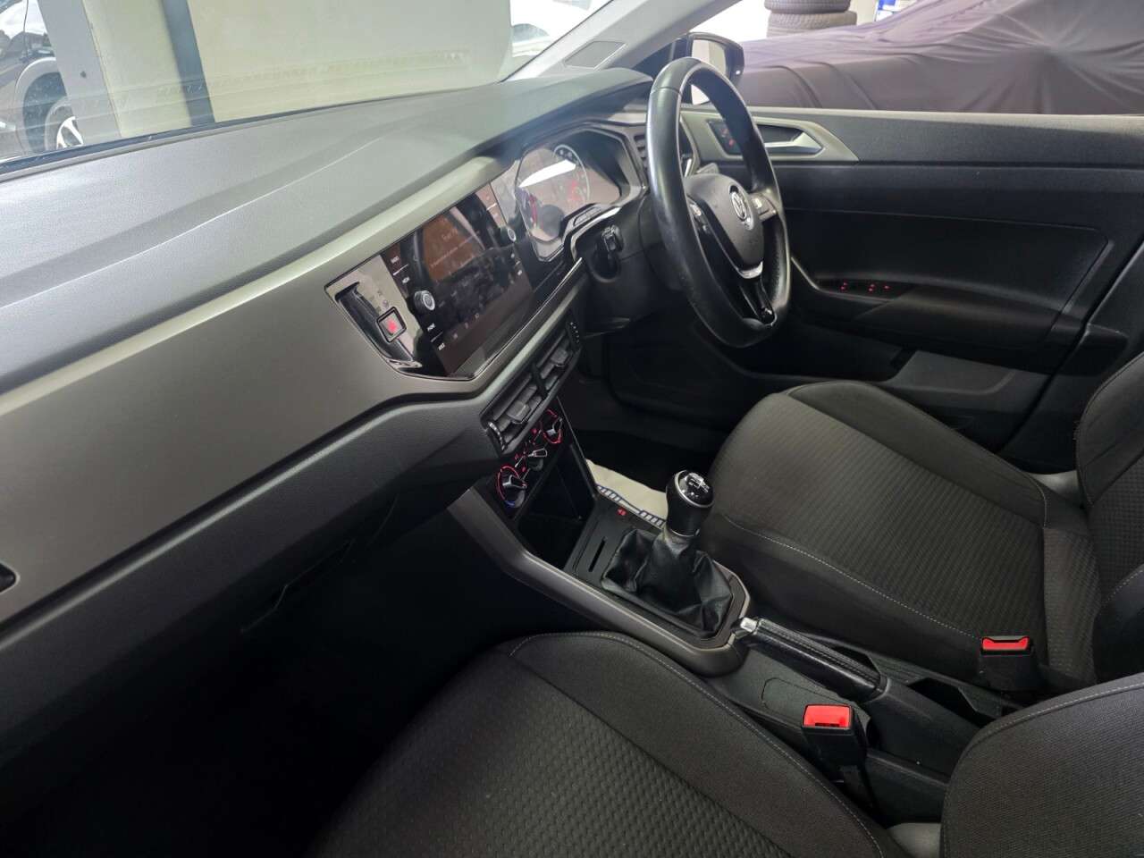 2019 VOLKSWAGEN POLO 2019 VOLKSWAGEN POLO
