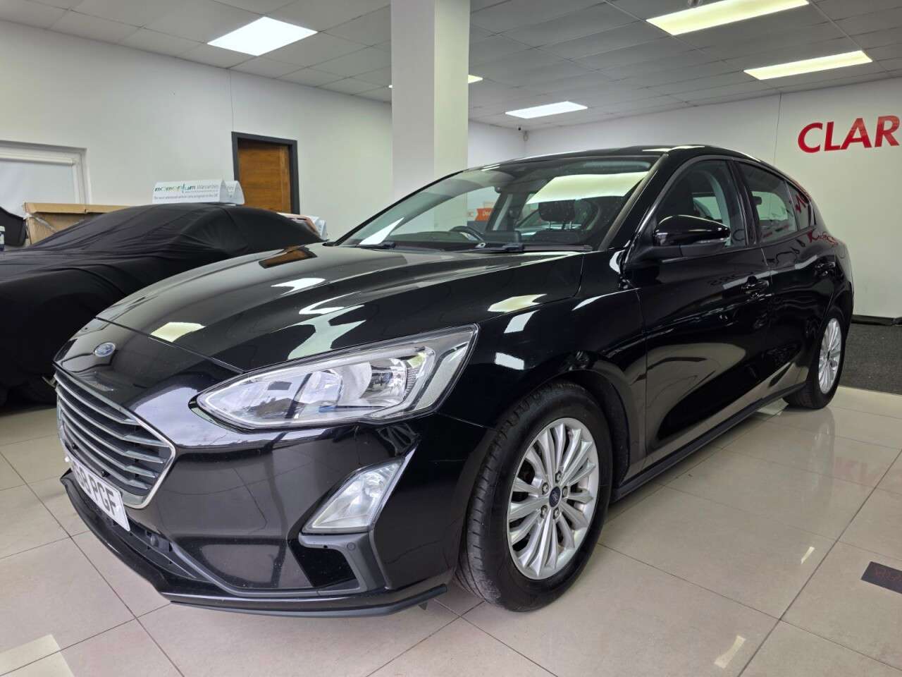 A 2018 FORD FOCUS 1.5 EcoBlue Titanium Hatchback 5dr Diesel Manual Euro 6 (s/s)SERVICE HISTOR A 2018 FORD FOCUS 1.5 EcoBlue Titanium Hatchback 5dr Diesel Manual Euro 6 (s/s)SERVICE HISTOR