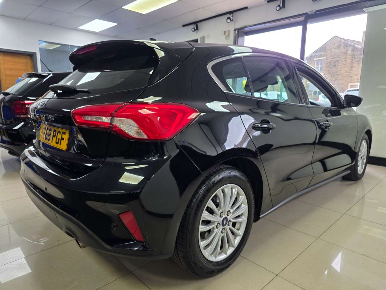 A 2018 FORD FOCUS 1.5 EcoBlue Titanium Hatchback 5dr Diesel Manual Euro 6 (s/s)SERVICE HISTOR A 2018 FORD FOCUS 1.5 EcoBlue Titanium Hatchback 5dr Diesel Manual Euro 6 (s/s)SERVICE HISTOR