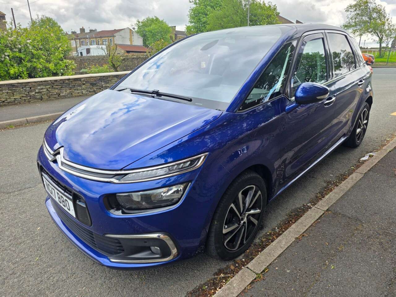 A 2017 CITROEN C4 PICASSO 1.6 BlueHDi Flair MPV 5dr Diesel Manual Euro 6 (s/s) (120 ps) ++ANY INSPECT A 2017 CITROEN C4 PICASSO 1.6 BlueHDi Flair MPV 5dr Diesel Manual Euro 6 (s/s) (120 ps) ++ANY INSPECT
