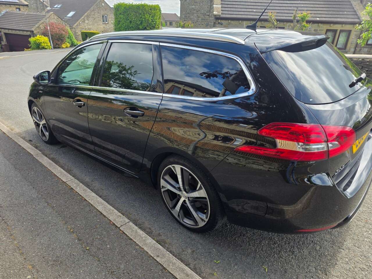 2018 PEUGEOT 308 SW 2018 PEUGEOT 308 SW