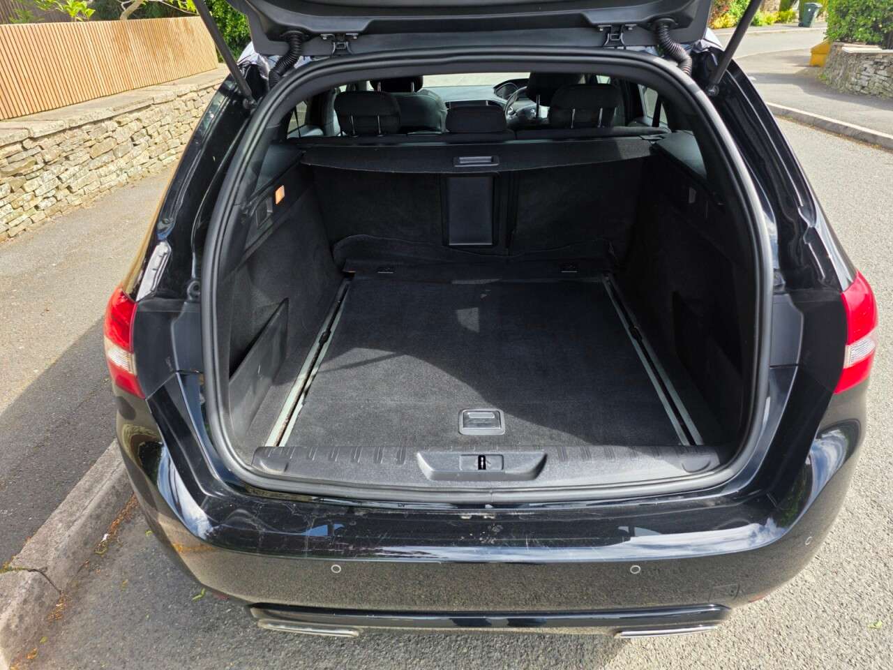 2018 PEUGEOT 308 SW 2018 PEUGEOT 308 SW