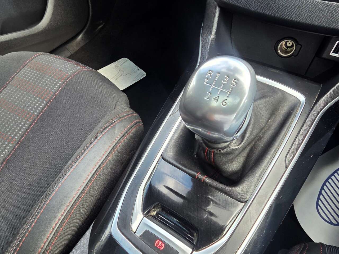 2018 PEUGEOT 308 SW 2018 PEUGEOT 308 SW