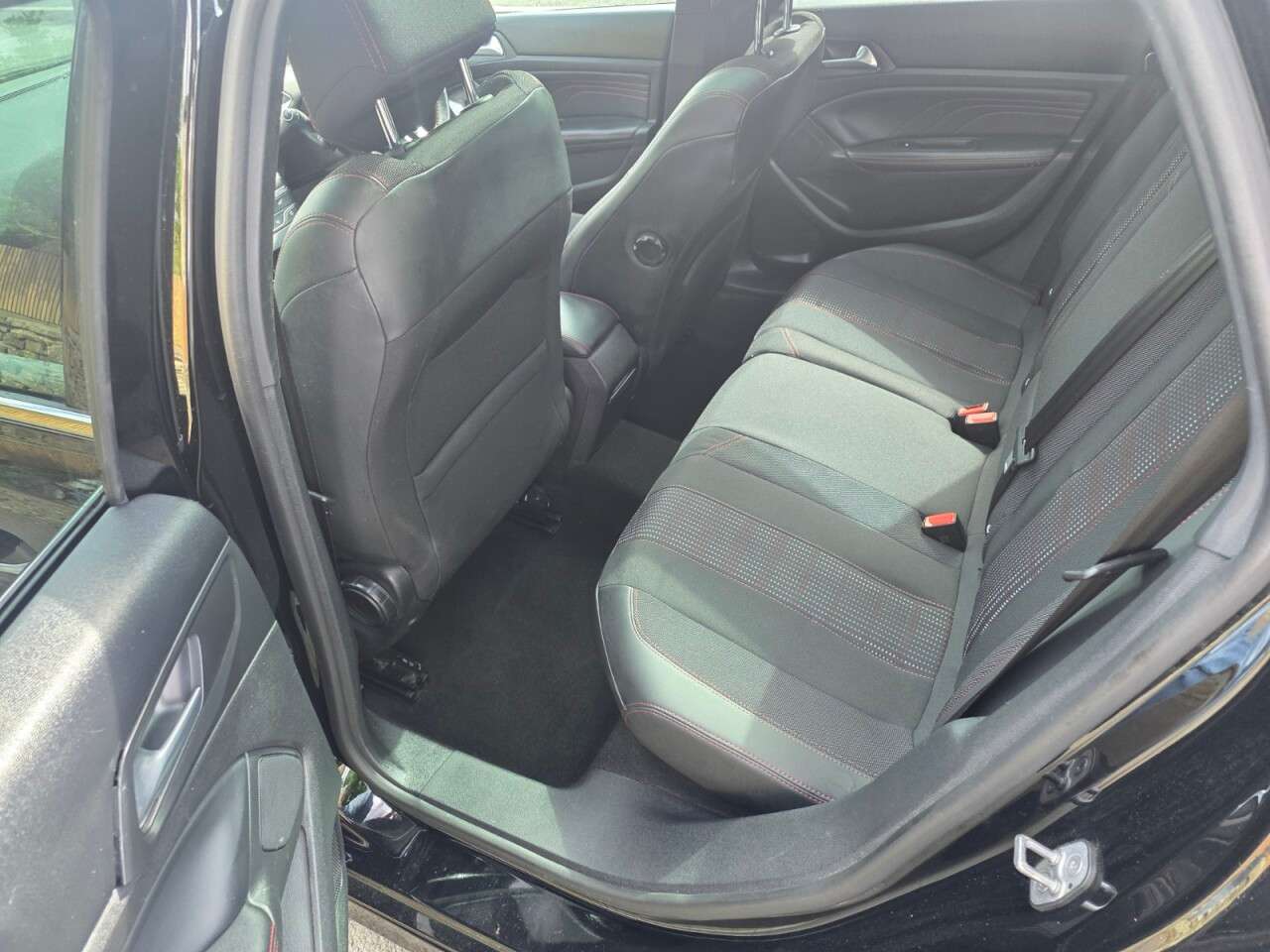 2018 PEUGEOT 308 SW 2018 PEUGEOT 308 SW