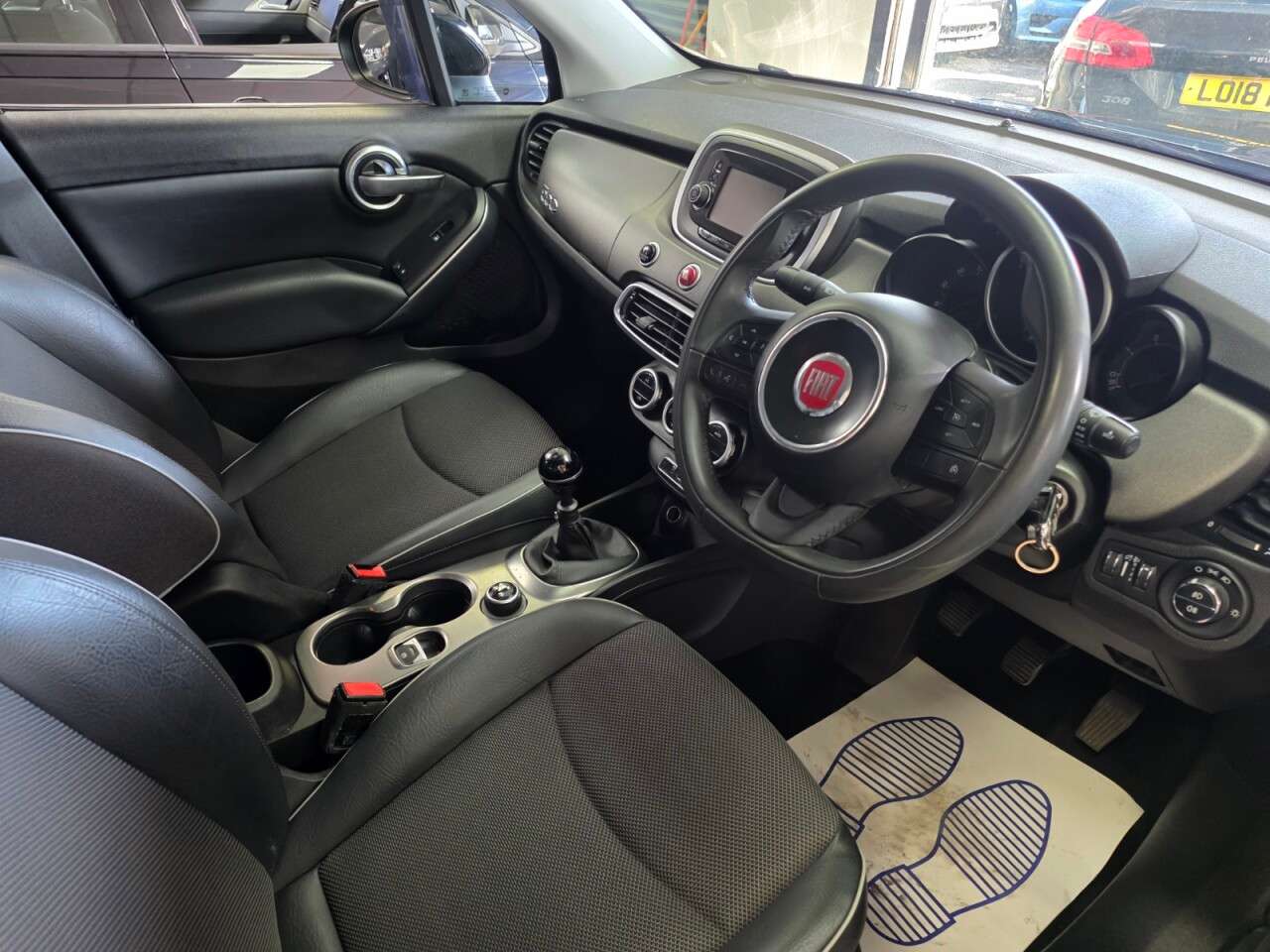 2017 FIAT 500X 2017 FIAT 500X