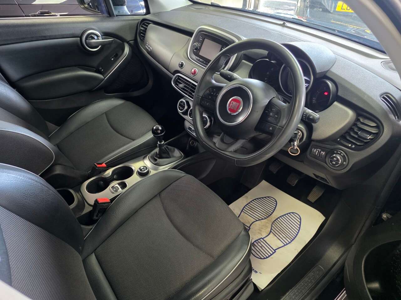 2017 FIAT 500X 2017 FIAT 500X
