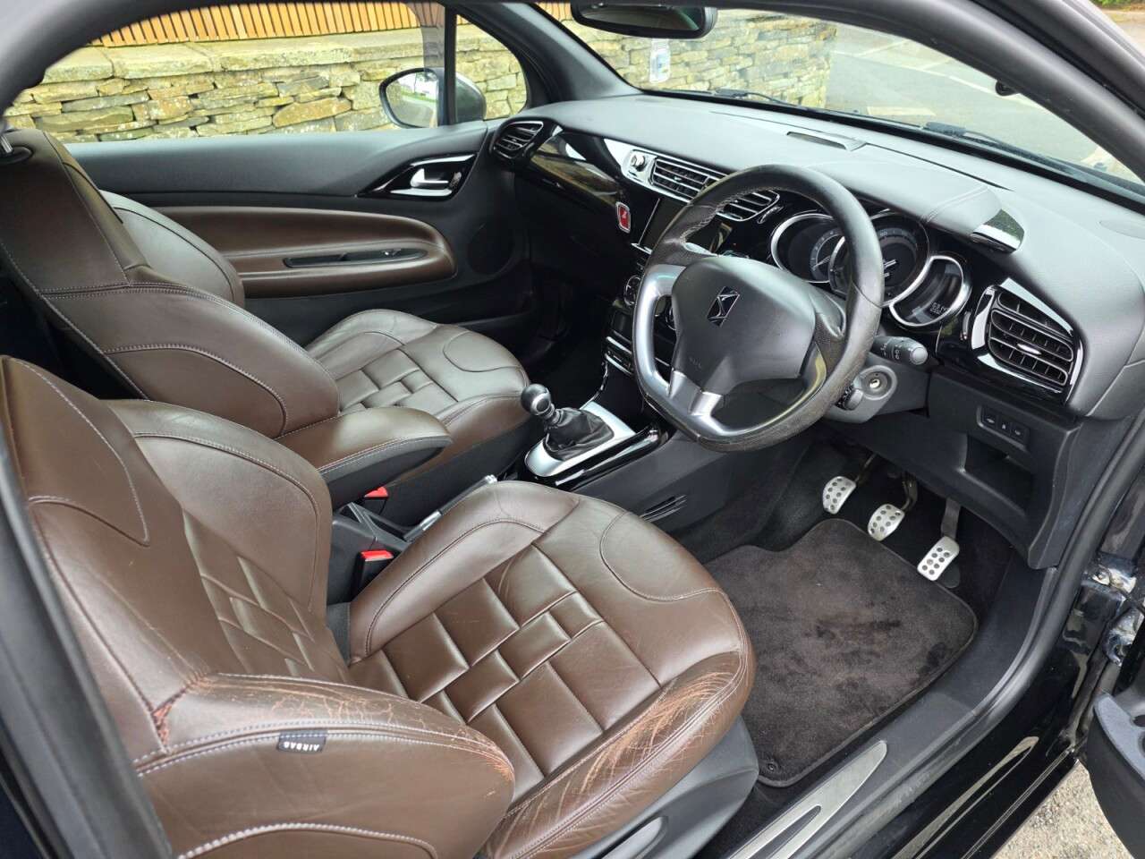 2016 DS AUTOMOBILES DS 3 2016 DS AUTOMOBILES DS 3