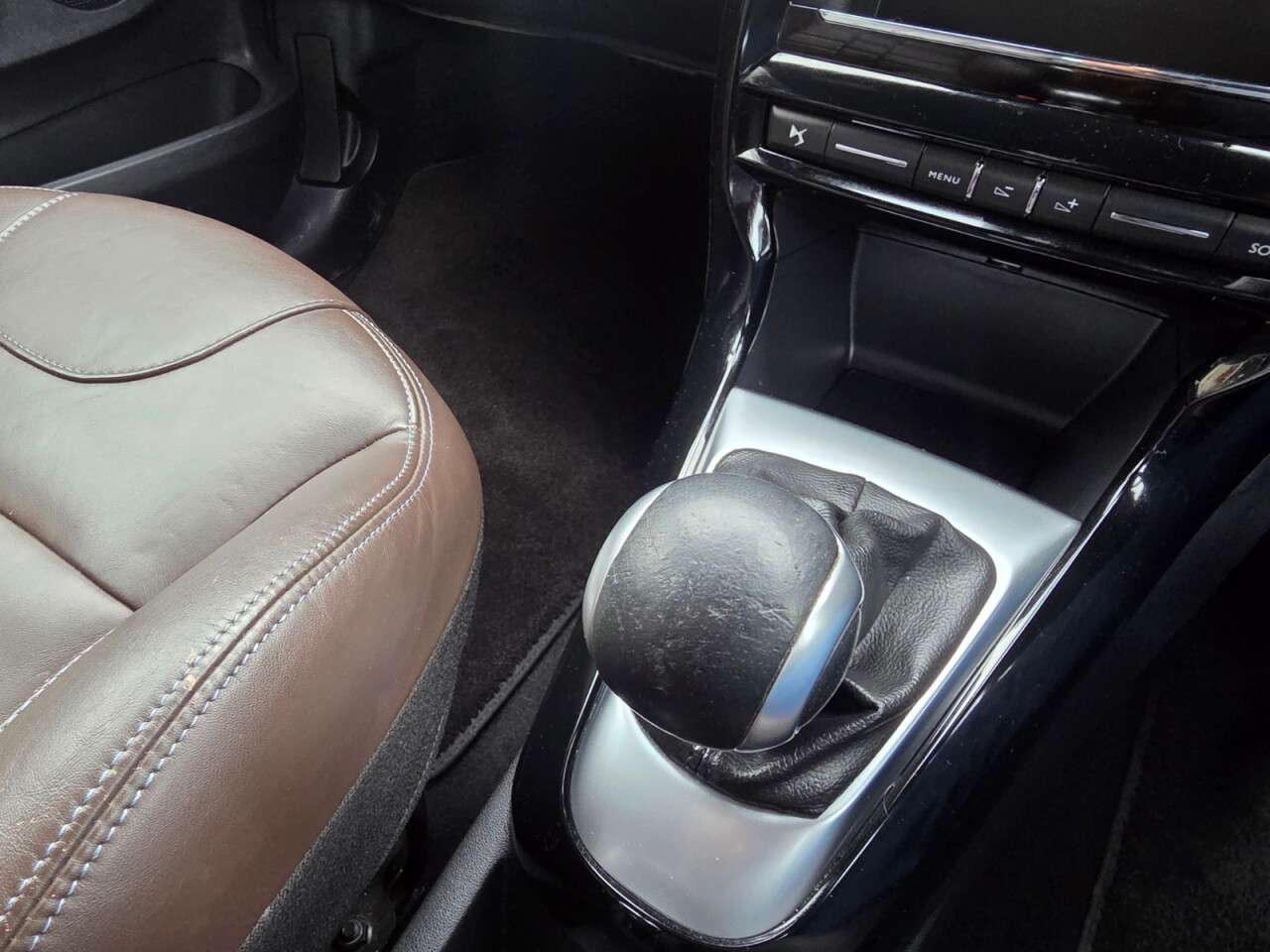 2016 DS AUTOMOBILES DS 3 2016 DS AUTOMOBILES DS 3