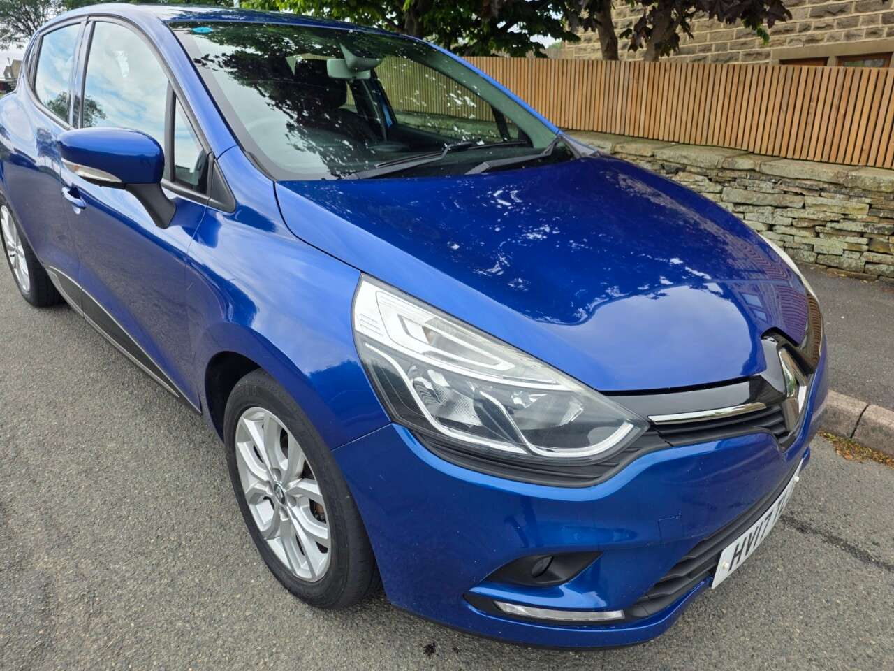 2017 RENAULT CLIO 2017 RENAULT CLIO