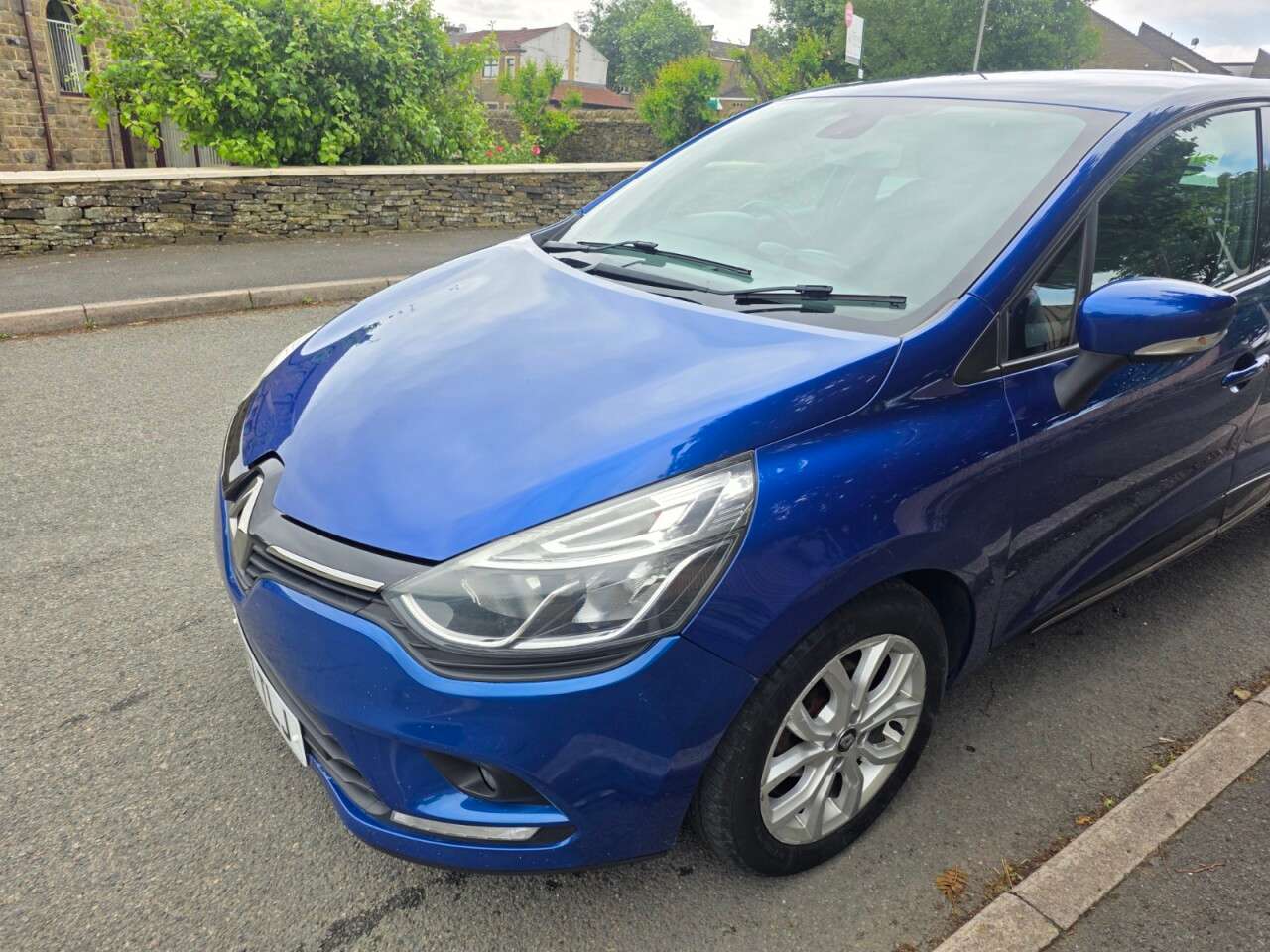 2017 RENAULT CLIO 2017 RENAULT CLIO