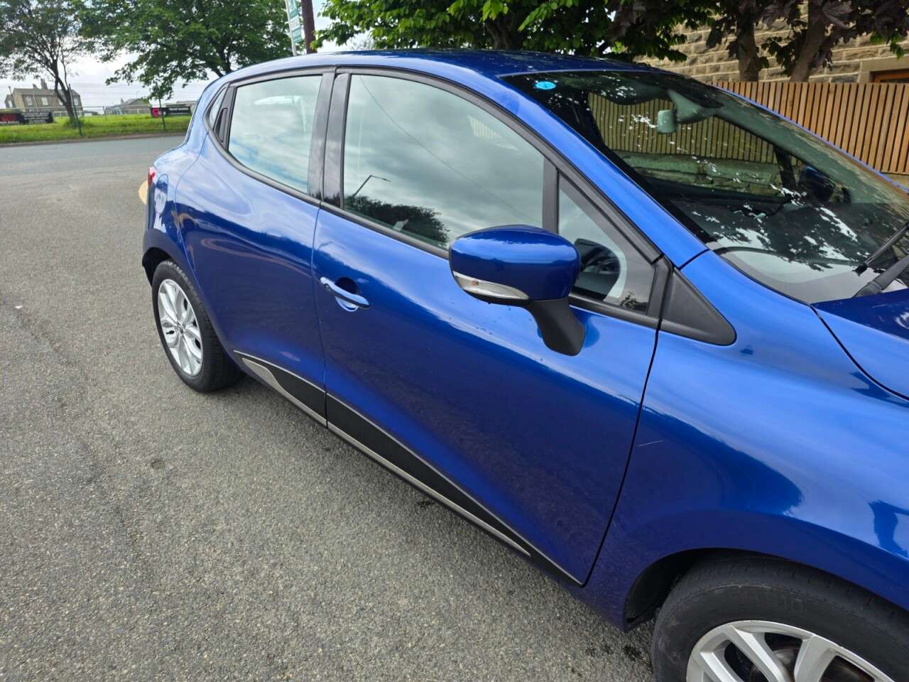 2017 RENAULT CLIO 2017 RENAULT CLIO