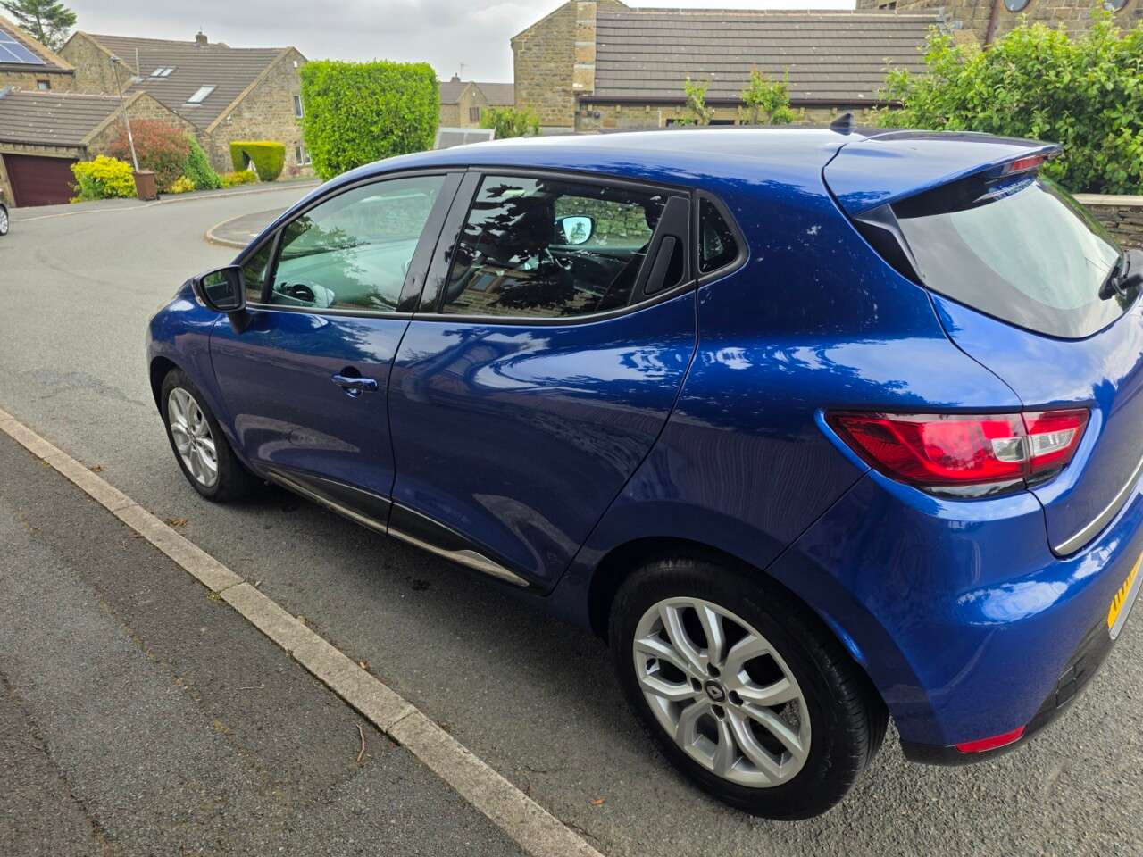 2017 RENAULT CLIO 2017 RENAULT CLIO
