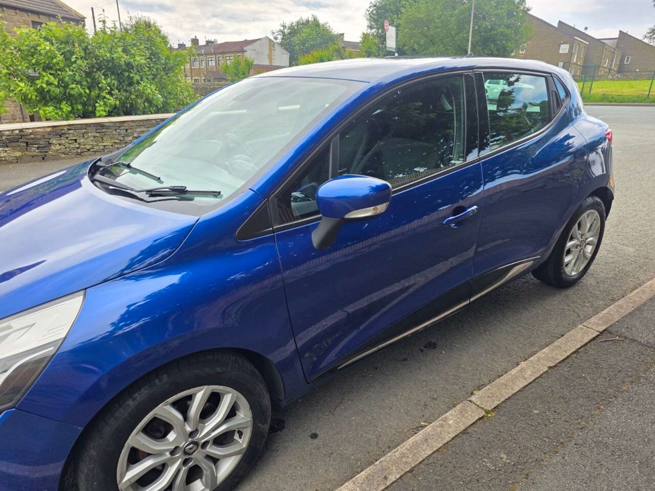2017 RENAULT CLIO 2017 RENAULT CLIO
