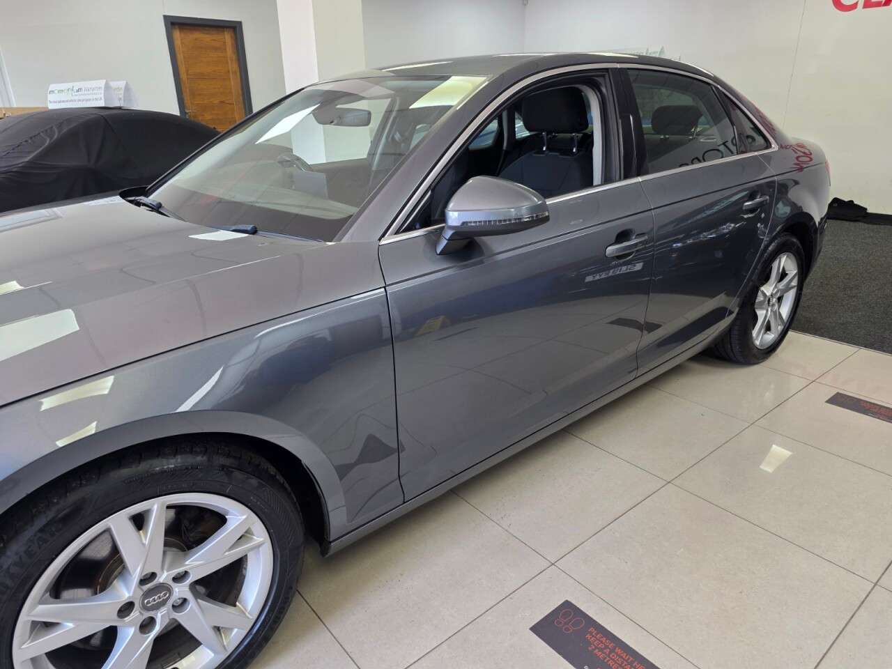 2016 AUDI A4 2016 AUDI A4
