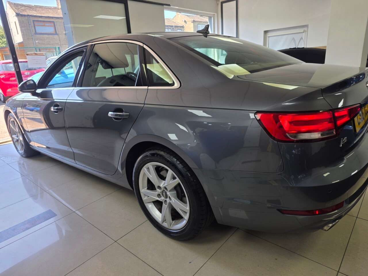 2016 AUDI A4 2016 AUDI A4