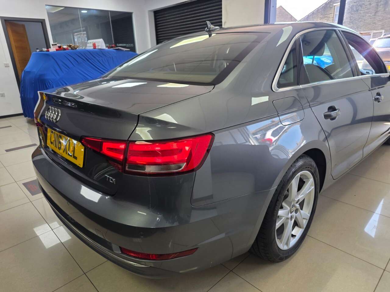 2016 AUDI A4 2016 AUDI A4