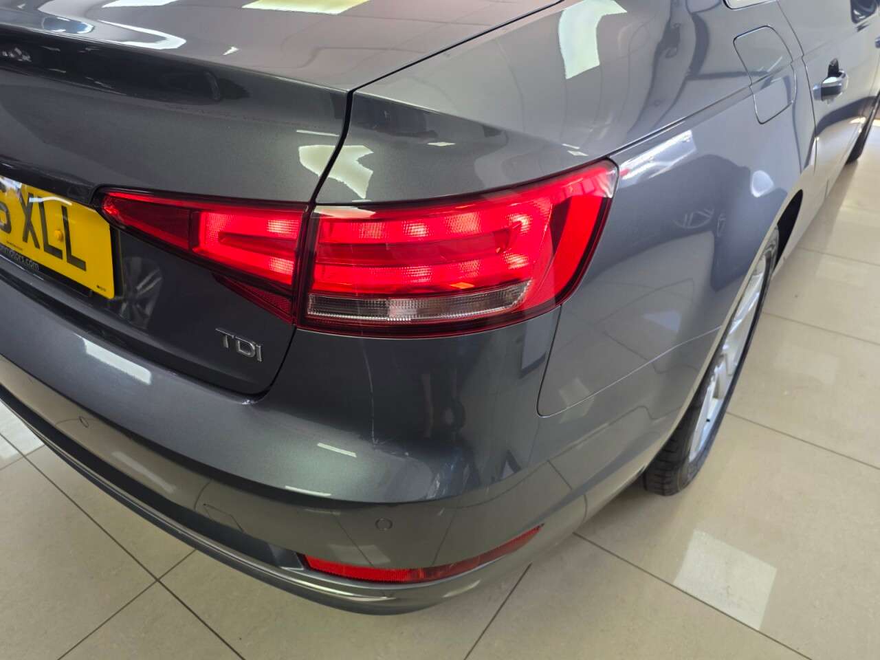 2016 AUDI A4 2016 AUDI A4