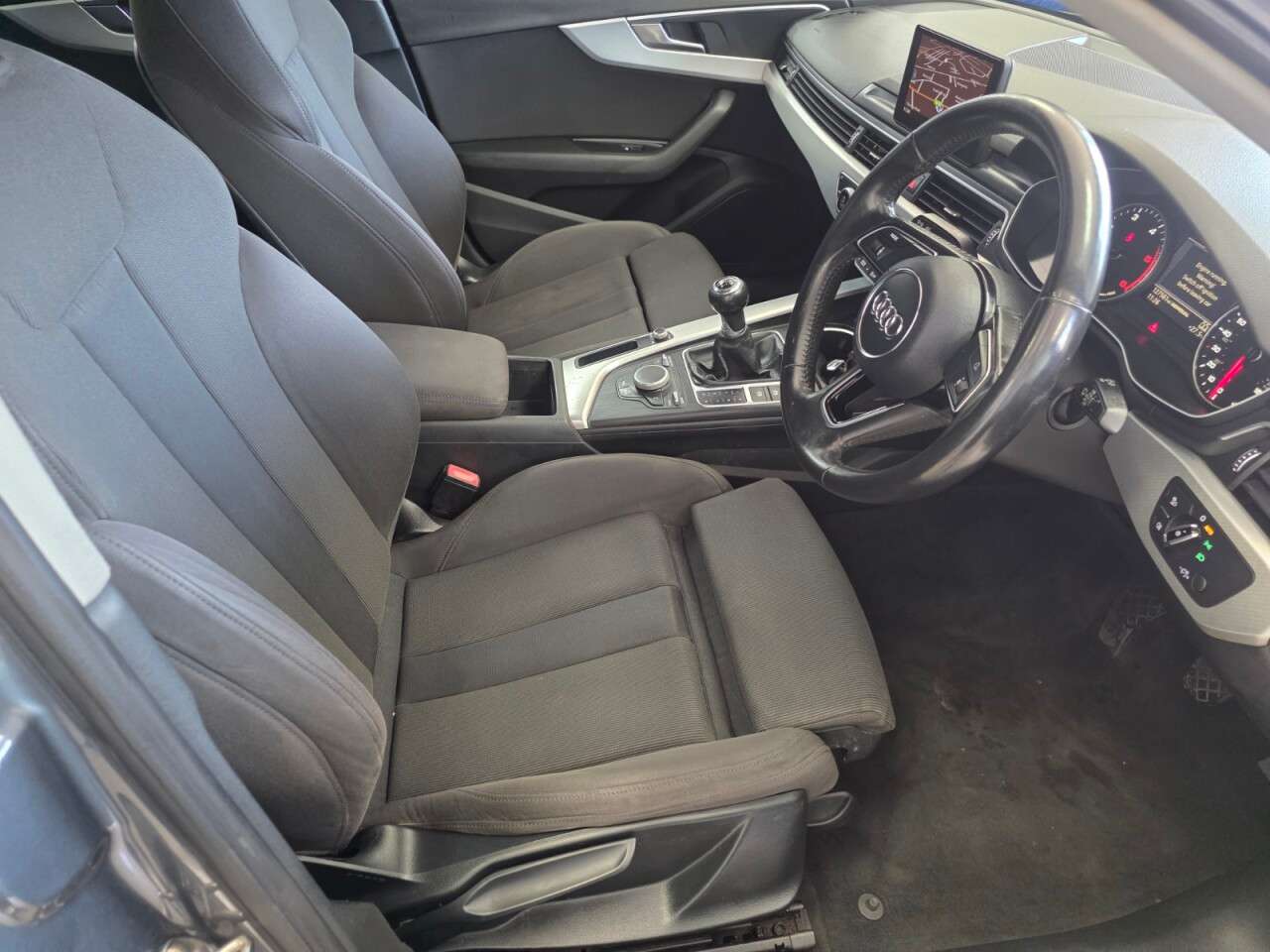 2016 AUDI A4 2016 AUDI A4