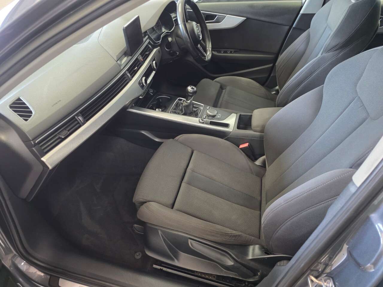 2016 AUDI A4 2016 AUDI A4