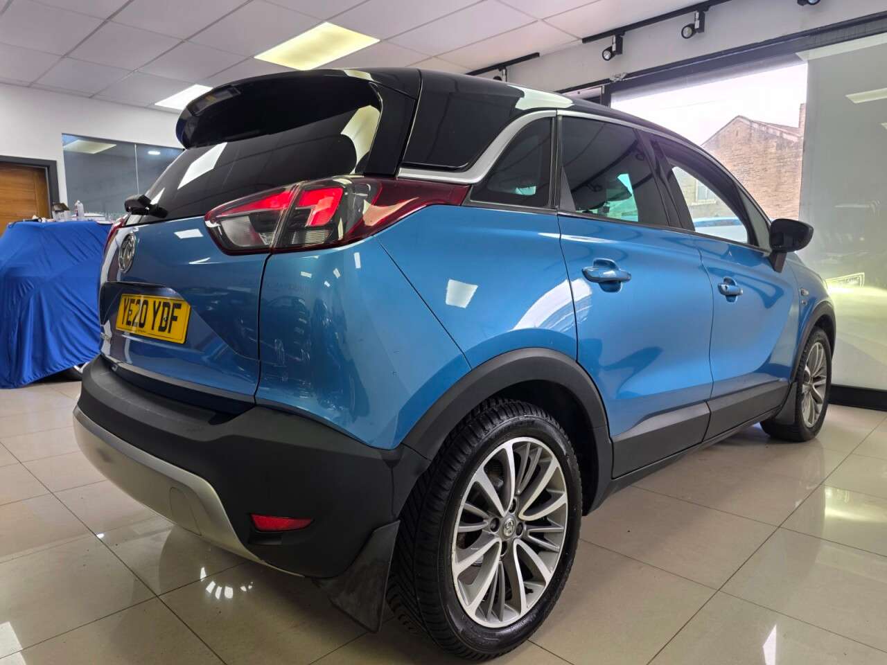 A 2020 VAUXHALL CROSSLAND X 1.2 Griffin SUV 5dr Petrol Manual Euro 6 (s/s)+SERVICE HISTORY+NEW CLUCH KI A 2020 VAUXHALL CROSSLAND X 1.2 Griffin SUV 5dr Petrol Manual Euro 6 (s/s)+SERVICE HISTORY+NEW CLUCH KI