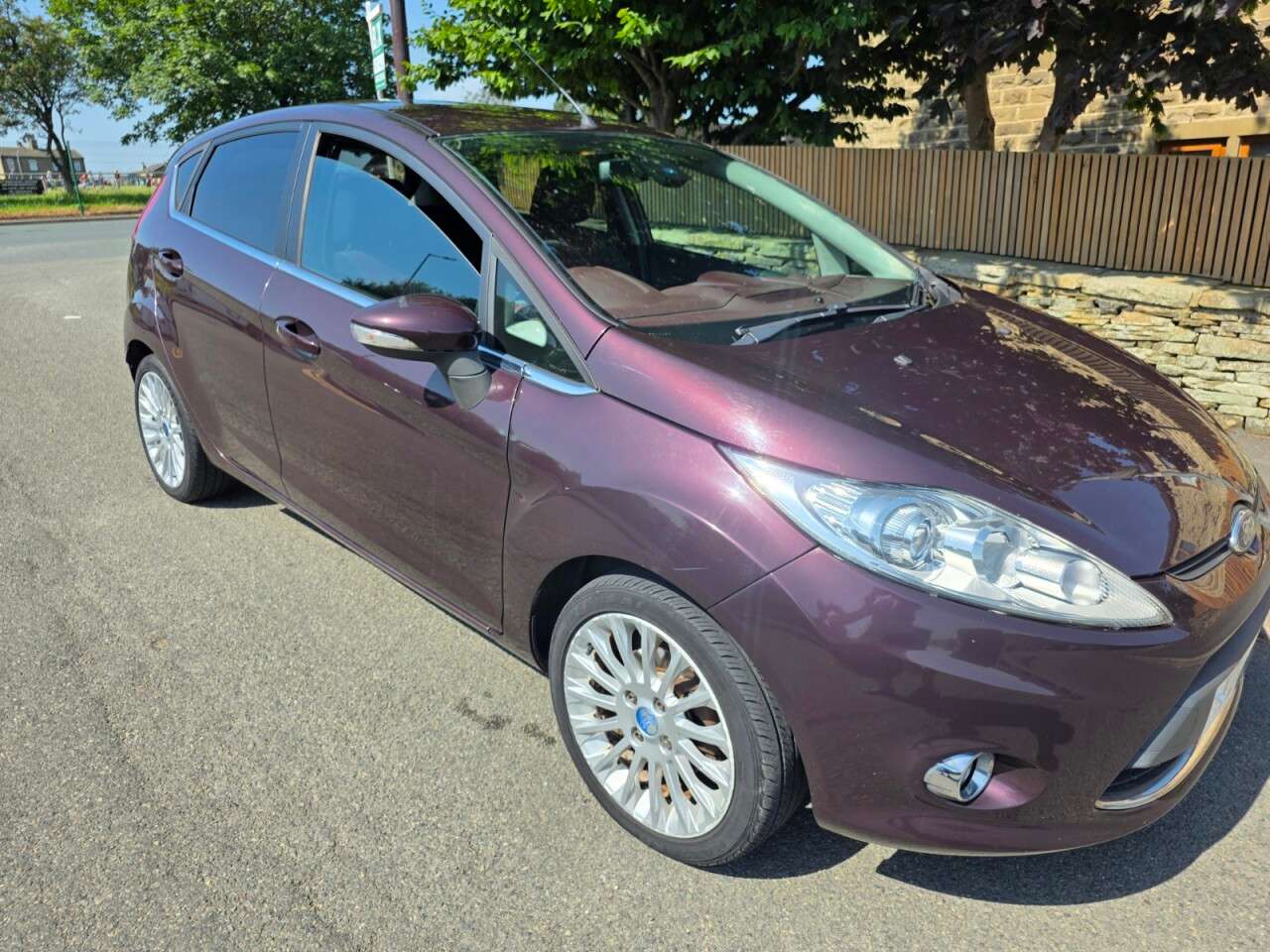 2011 FORD FIESTA 2011 FORD FIESTA