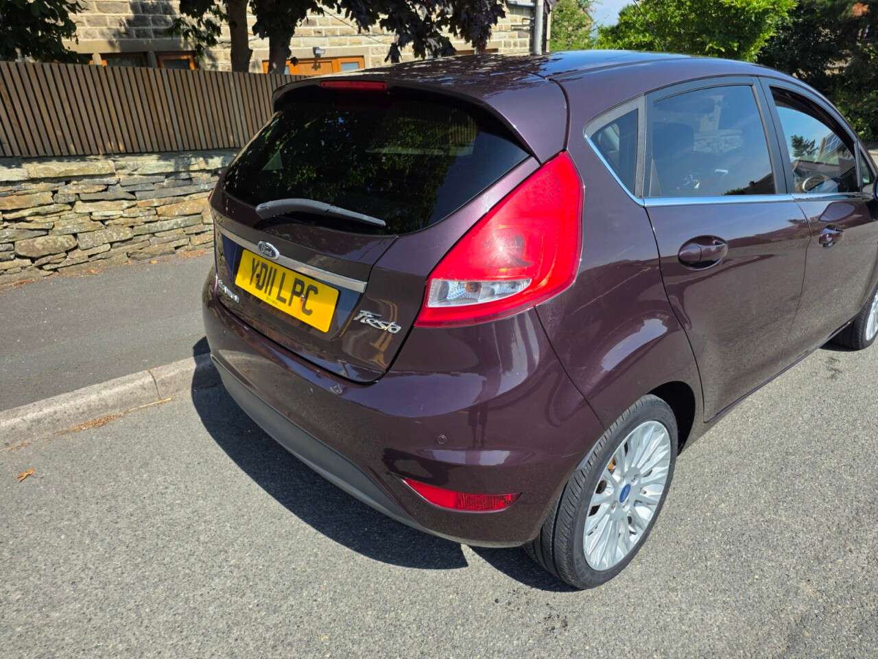 2011 FORD FIESTA 2011 FORD FIESTA