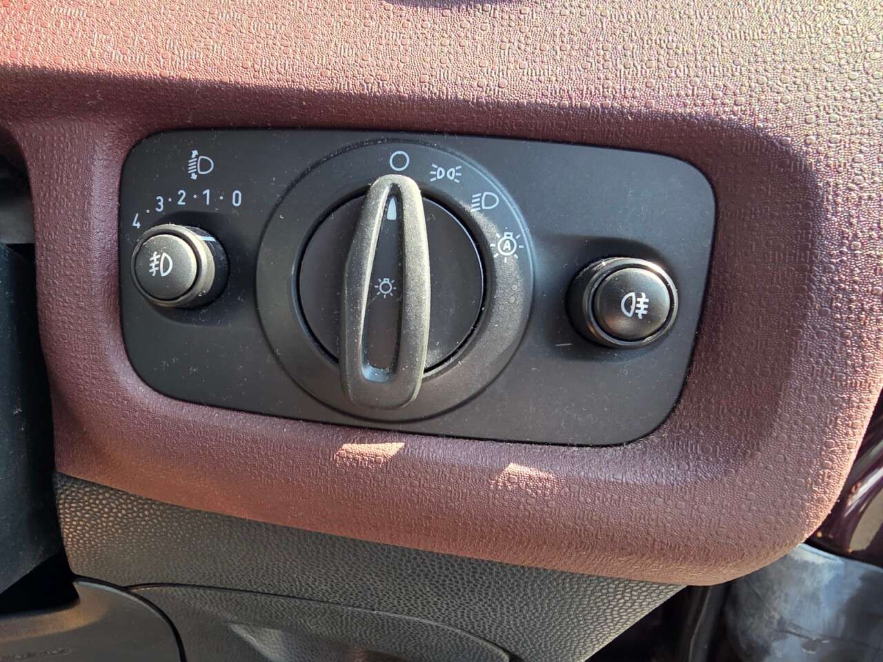 2011 FORD FIESTA 2011 FORD FIESTA