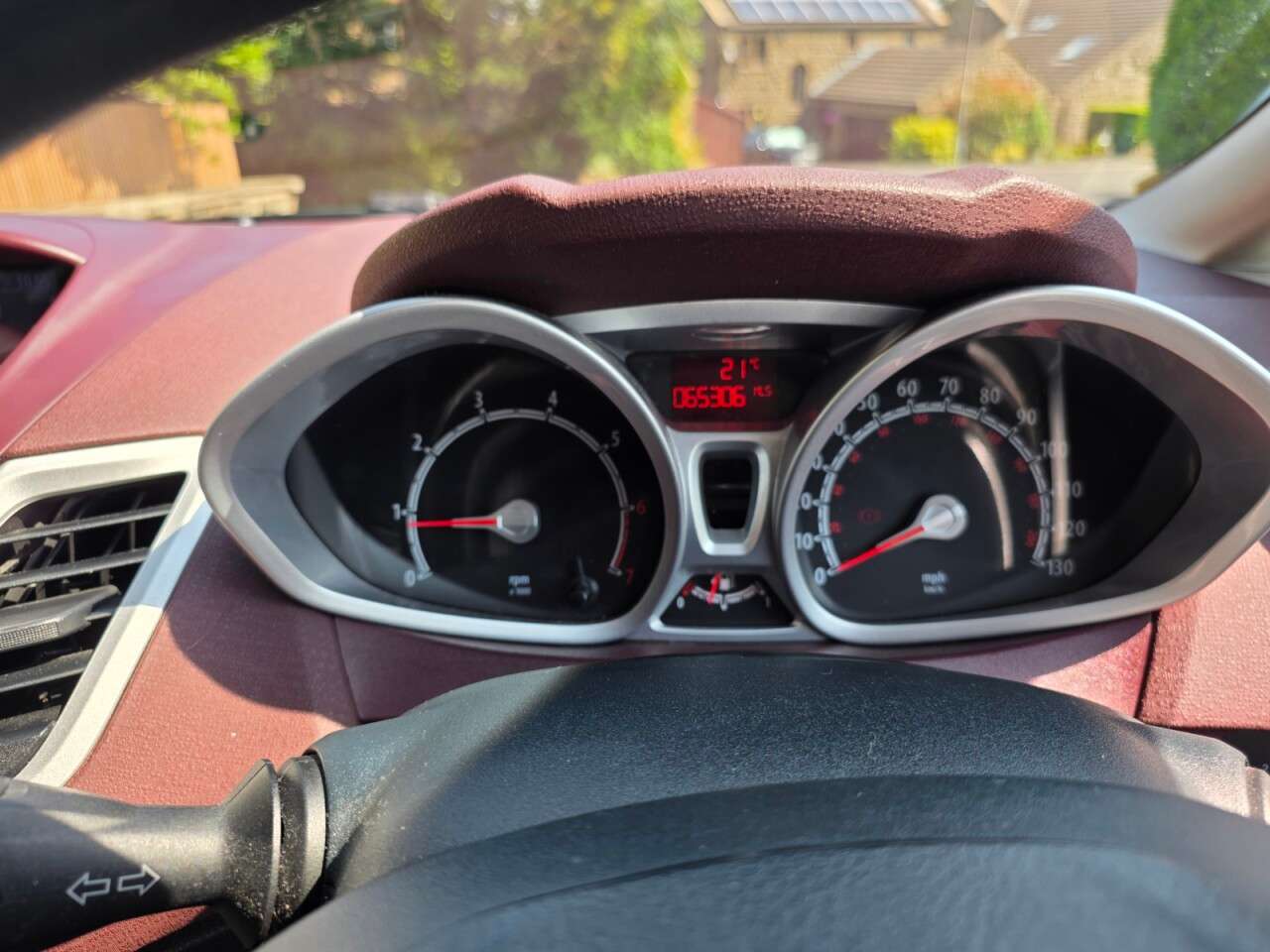 2011 FORD FIESTA 2011 FORD FIESTA
