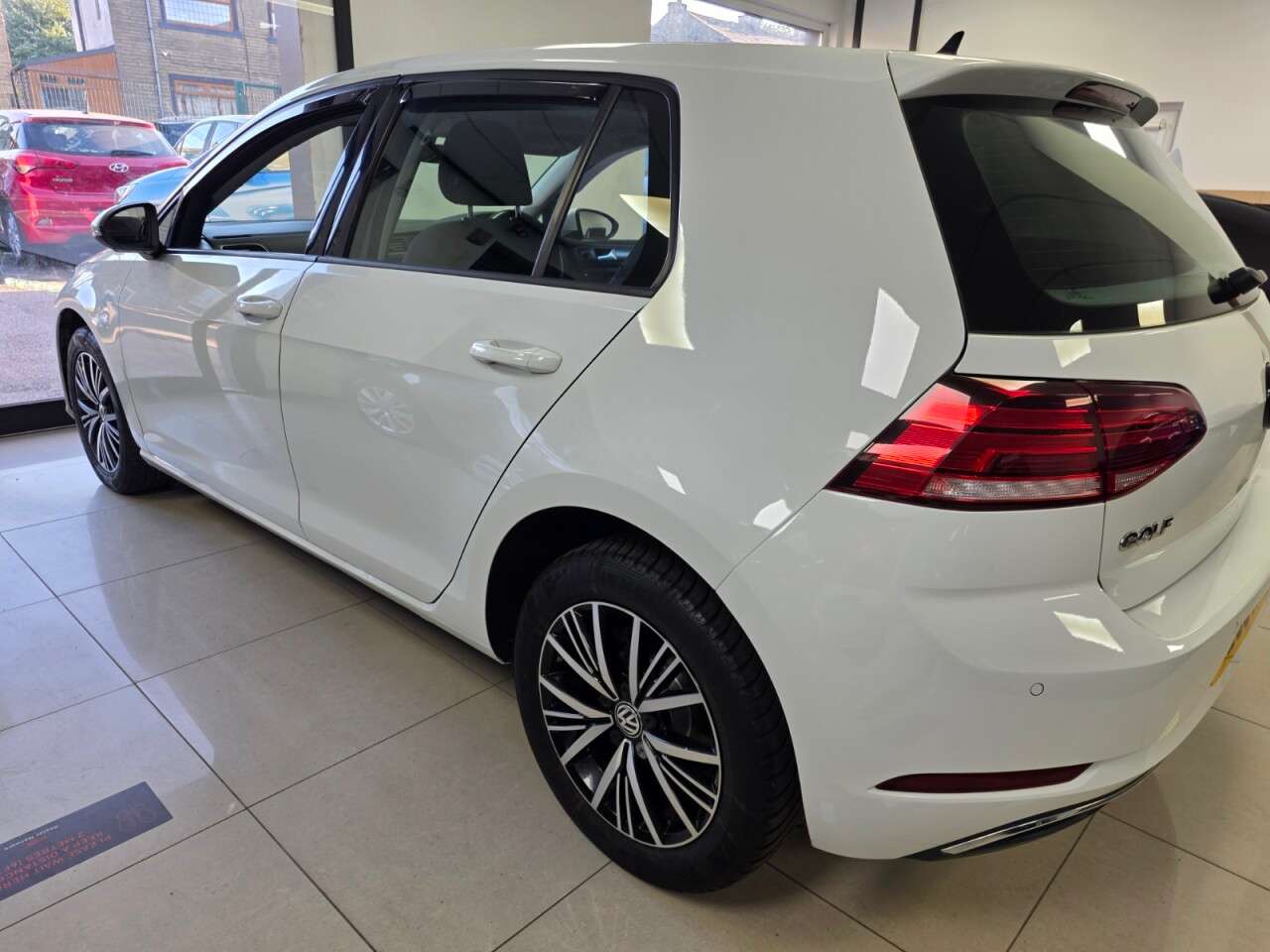 2018 VOLKSWAGEN GOLF 2018 VOLKSWAGEN GOLF
