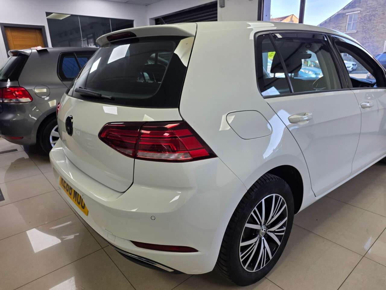 2018 VOLKSWAGEN GOLF 2018 VOLKSWAGEN GOLF