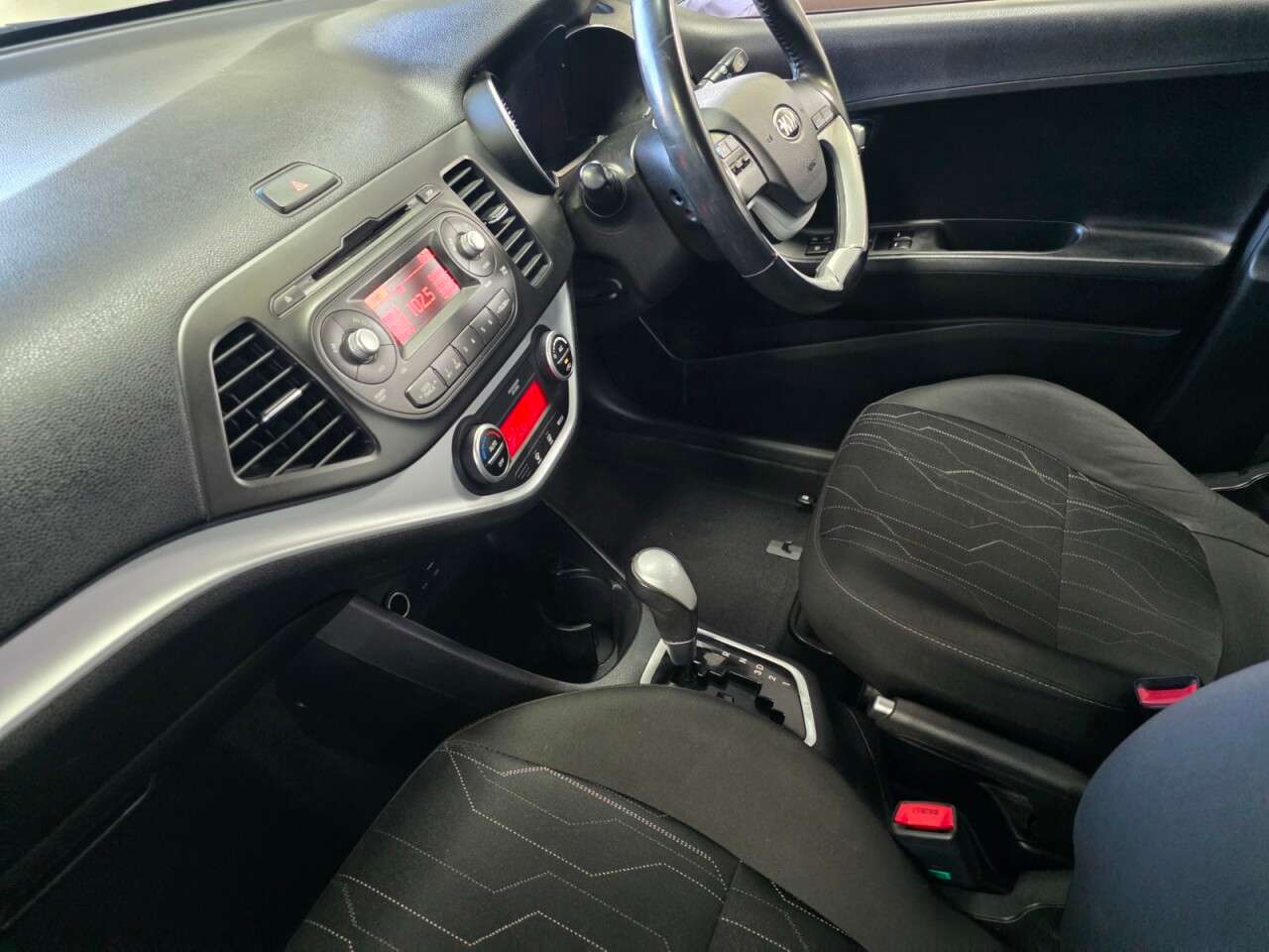 2016 KIA PICANTO HATCHBACK 2016 KIA PICANTO HATCHBACK