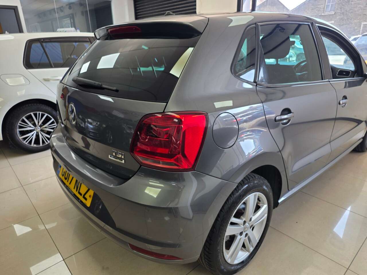 2017 VOLKSWAGEN POLO 2017 VOLKSWAGEN POLO