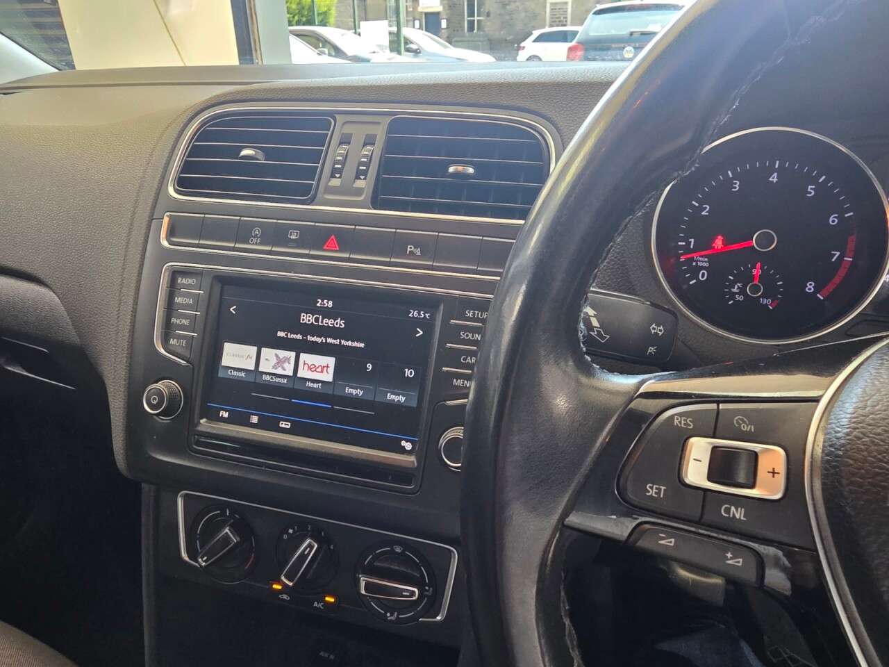2017 VOLKSWAGEN POLO 2017 VOLKSWAGEN POLO