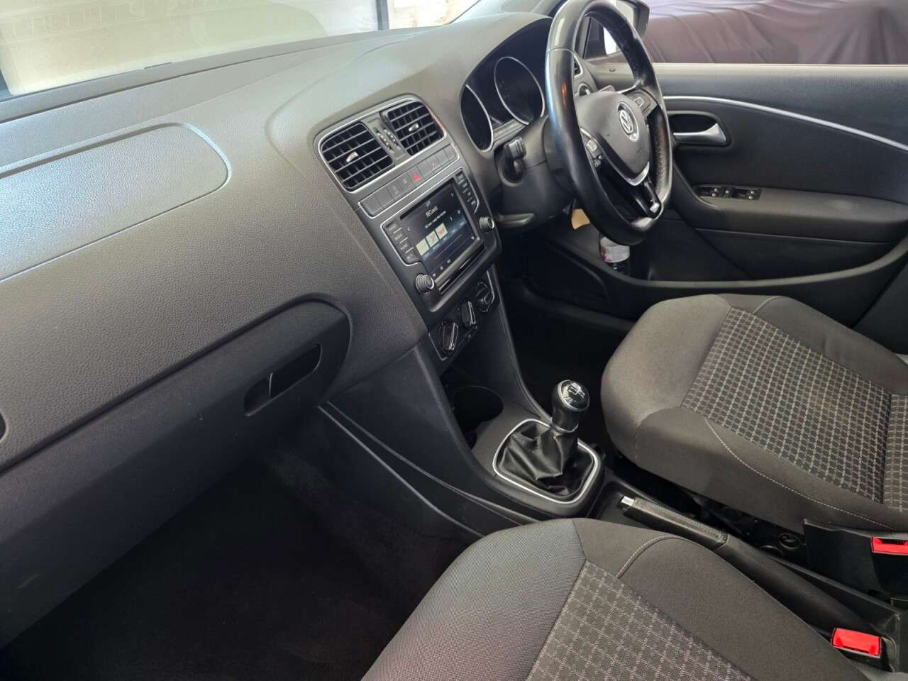 2017 VOLKSWAGEN POLO 2017 VOLKSWAGEN POLO