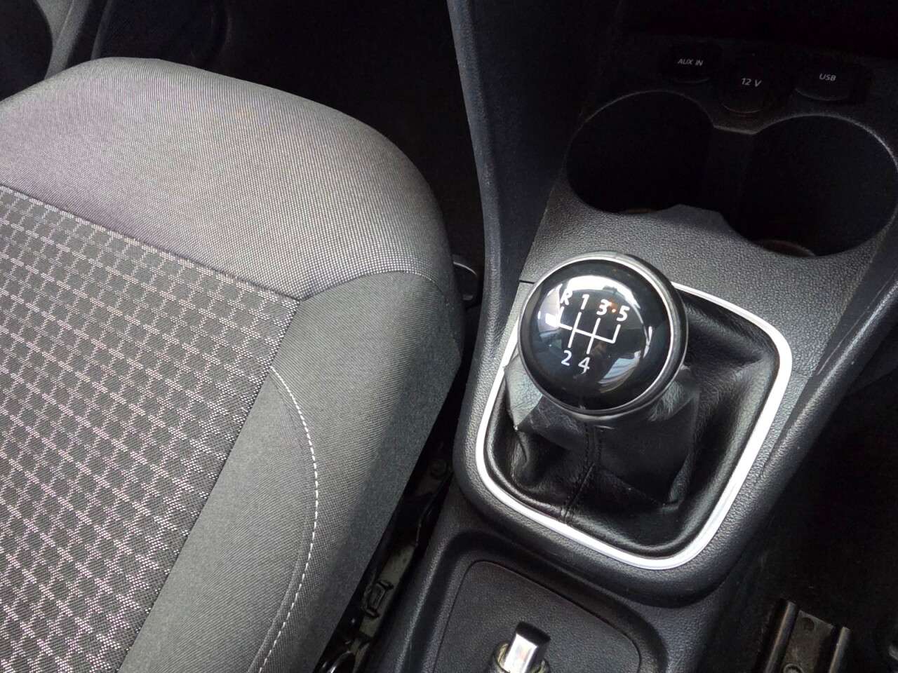 2017 VOLKSWAGEN POLO 2017 VOLKSWAGEN POLO
